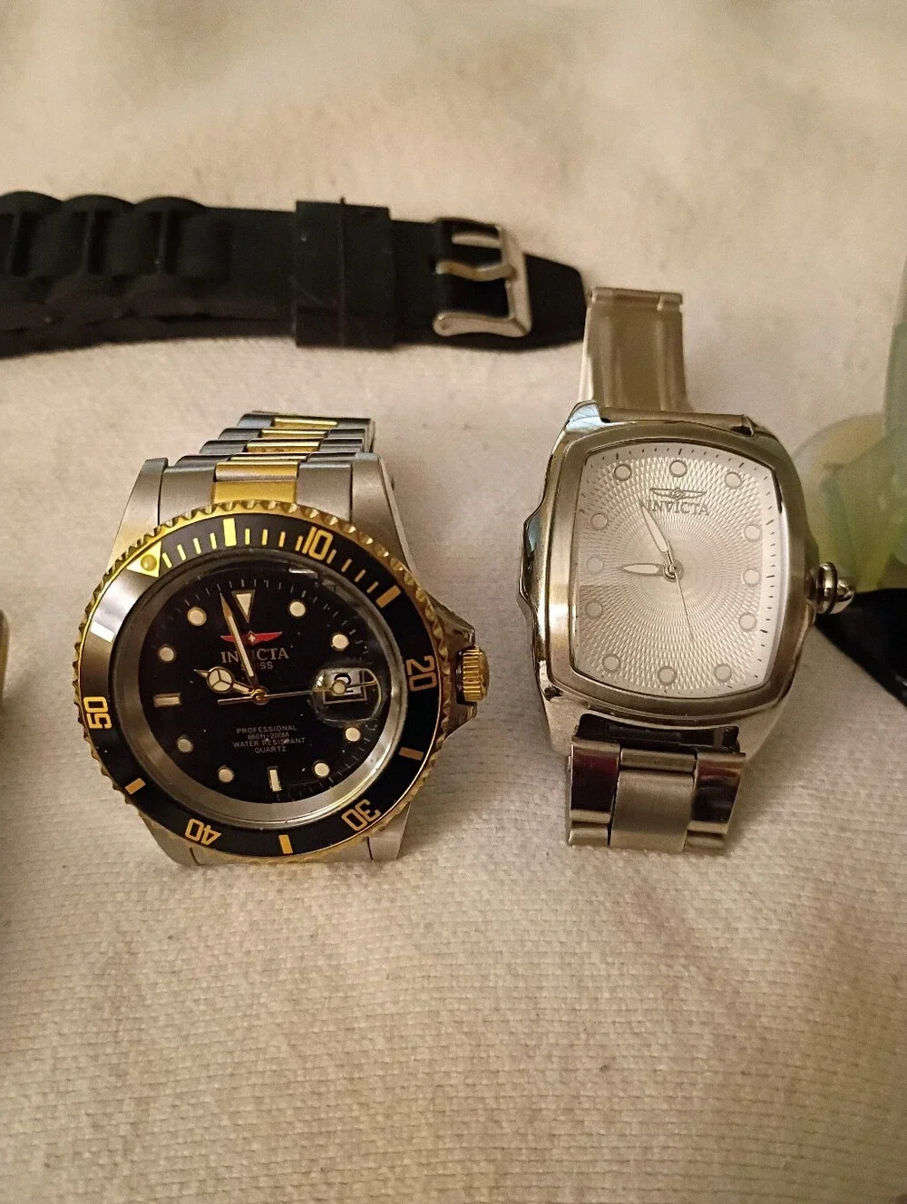 Lot Of 7 Unisex Watches Needing Backs Plus 5 Extra Bands For Repair
